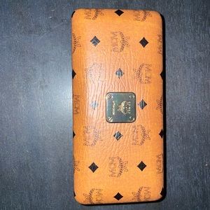 MCM | Brown Leather Visetos Sunglass Case with Cloth